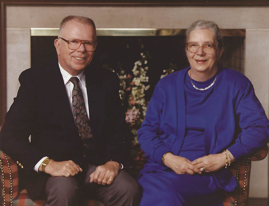 Alumni Conrad “Connie” Rennemann Jr. and his wife, Annette (Luebbers)